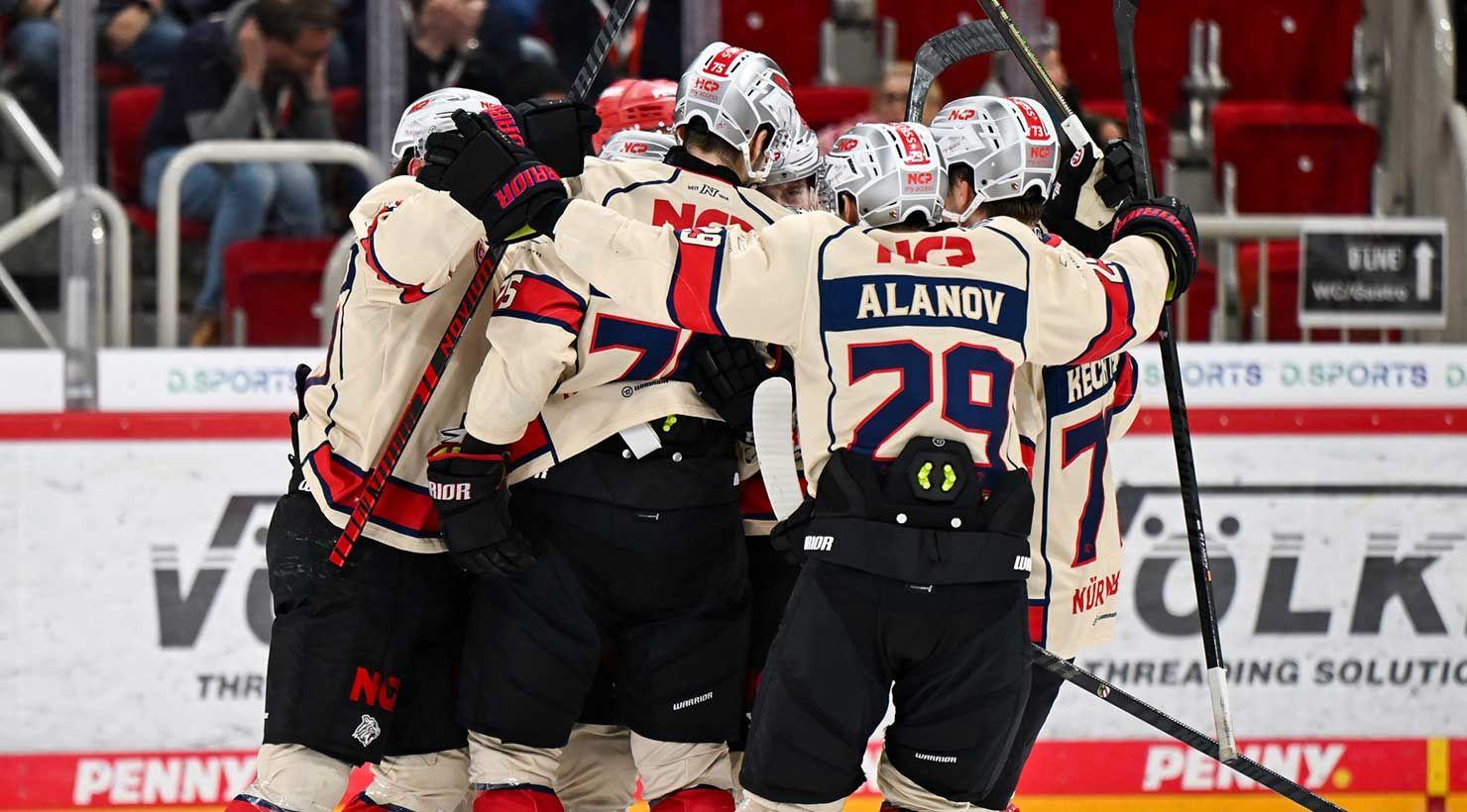 Ice Tigers feiern 3:2-Sieg n.P. bei der DEG!