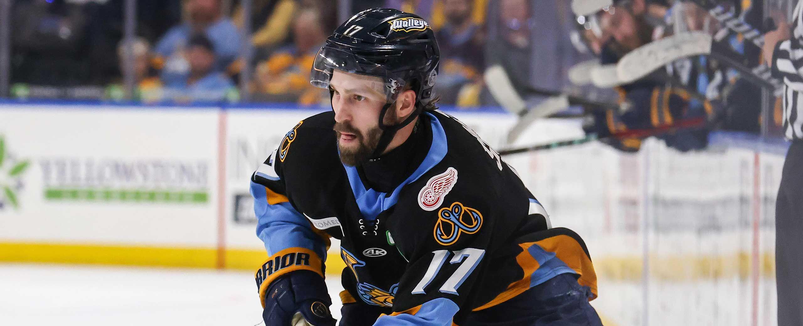 Ice Tigers verpflichten Tyler Spezia