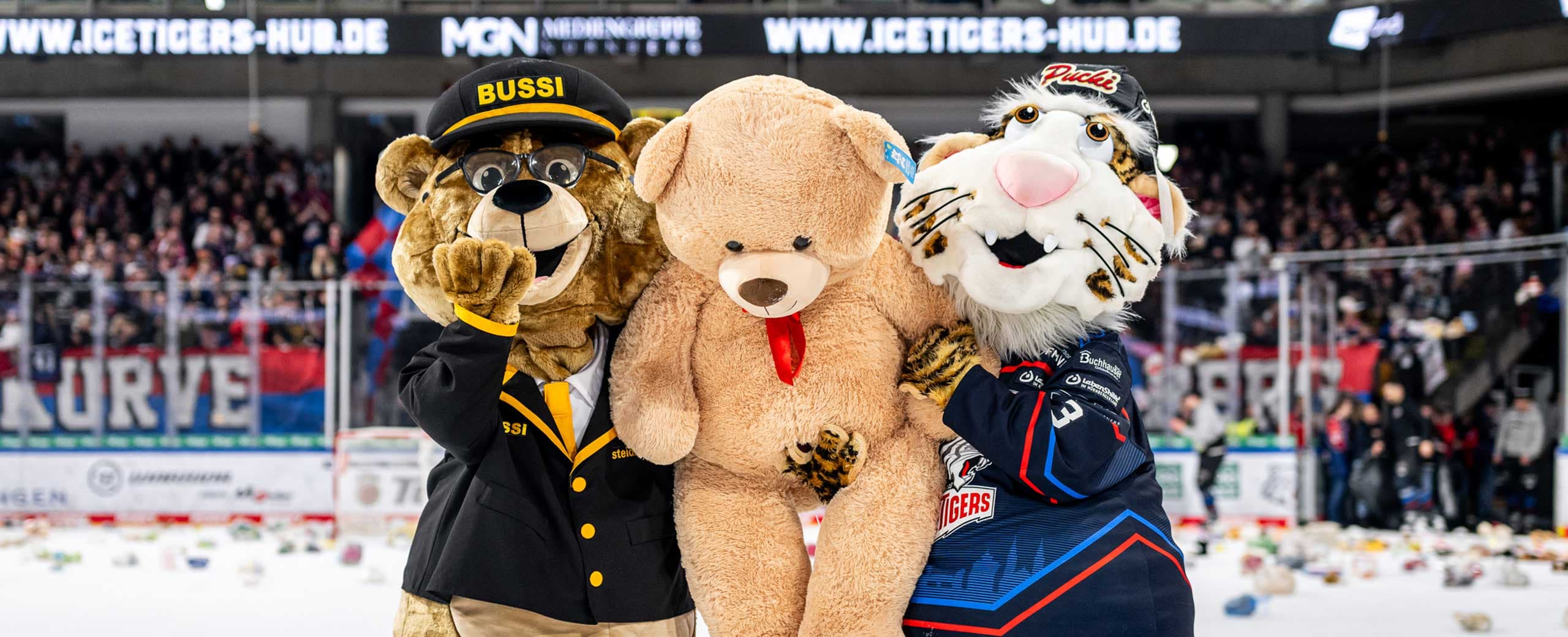 2.388 Kuscheltiere beim Teddy-Bear-Toss