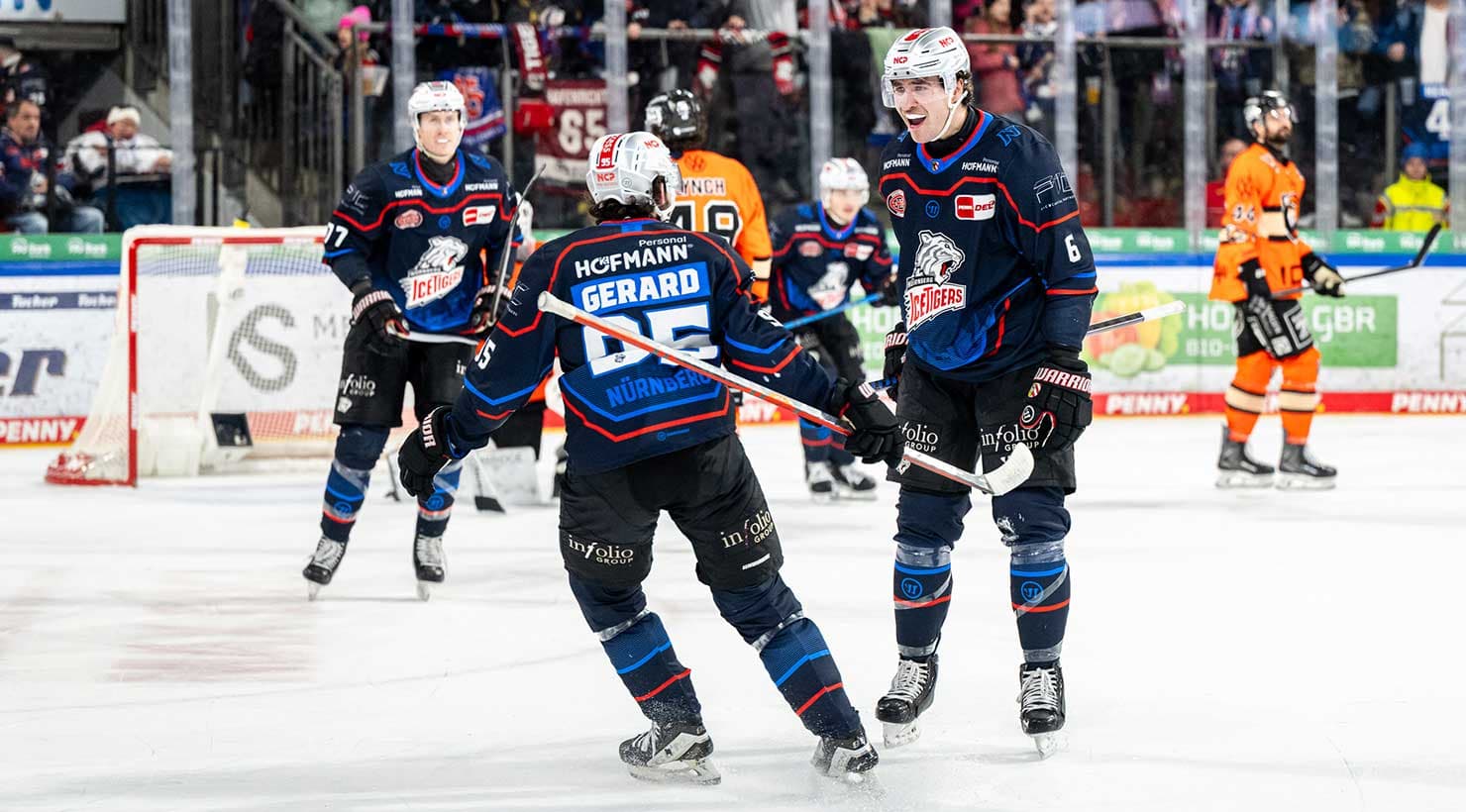 Wichtiger 4:2-Sieg gegen Wolfsburg!