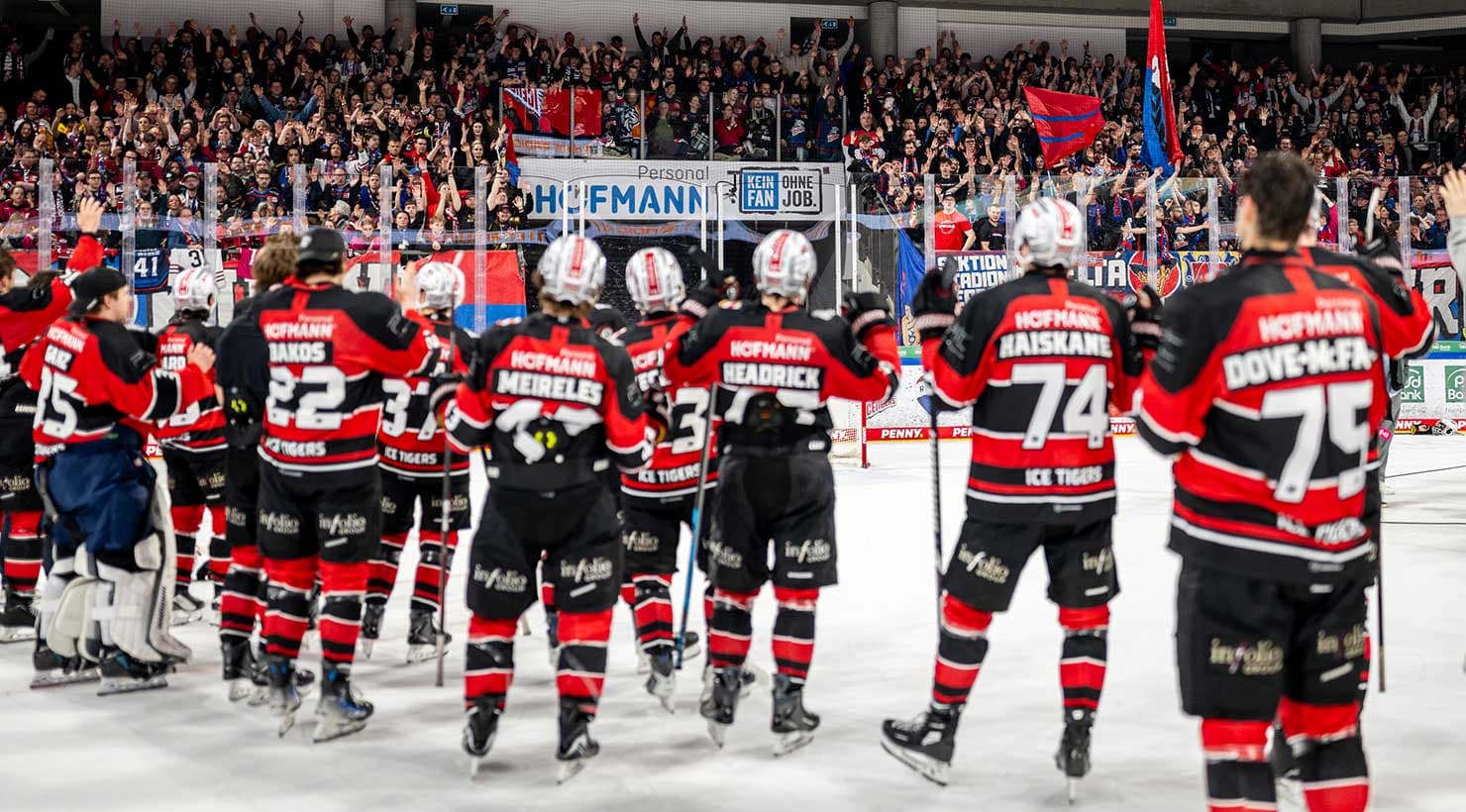 Dauerkarten 26/27 ab sofort erhältlich