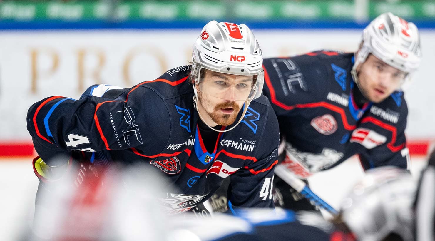 Jake Ustorf bleibt ein weiteres Jahr